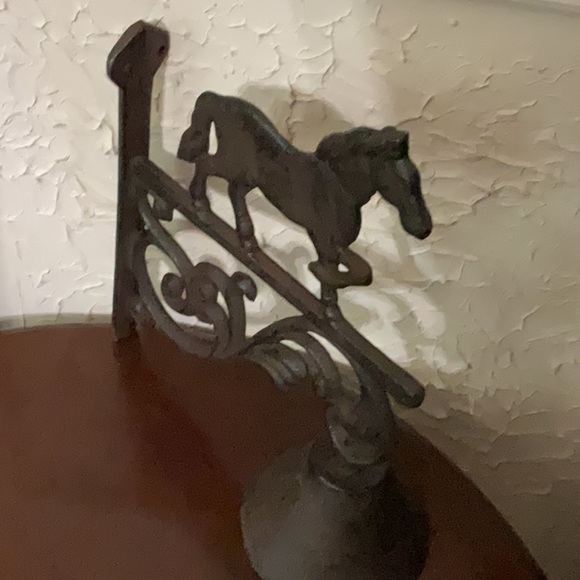🔥HOT Equestrian Horse Iron Wall Decor with Bell Final Inventory NEW - Picture 3 of 8
